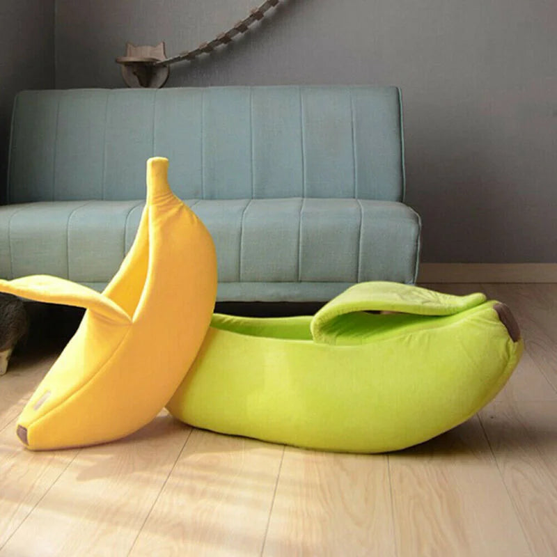 Cozy Banana Bed – Warm Pet House for Cats & Small Dogs, Plush Mat & Portable Kennel